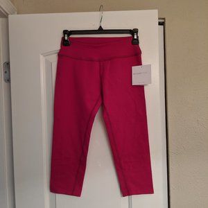 Beyond Yoga Sangria cropped/capri leggings
